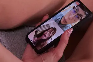 để trả đủa anh xã vụng trộm, cô vợ xxx với người khác rồi gọi video cho chồng