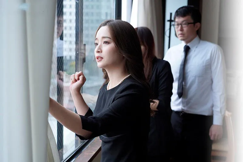 Người chồng mất 3 năm, mẹ kế trẻ tìm đến con chồng giải tỏa thiếu thốn